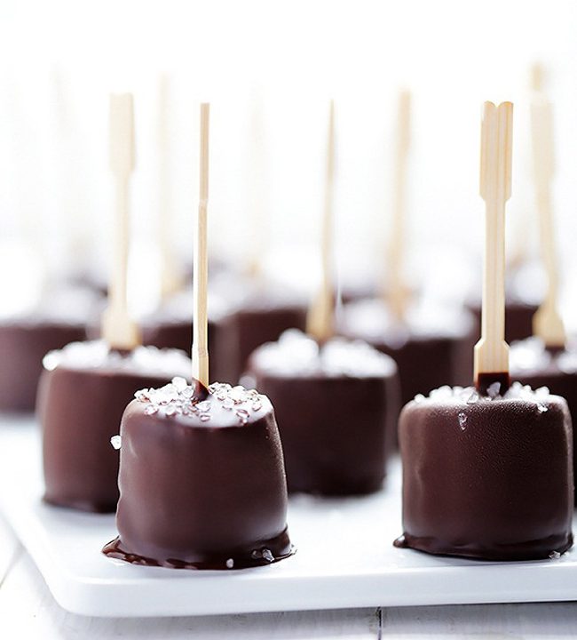 snacks-with-a-touch-of-chocolate