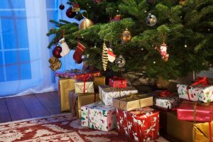 What are the 5 rules of Christmas gift giving